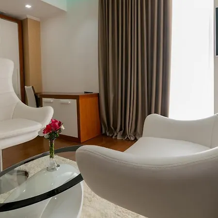 Deluxe & Executive By Rafaelo 5*