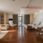 Otel Deluxe & Executive By Rafaelo 5*