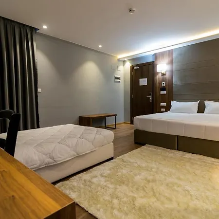 Hotel Deluxe & Executive By Rafaelo 5*
