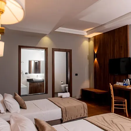 Deluxe & Executive By Rafaelo 酒店 5*