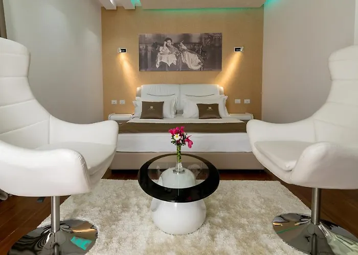 Deluxe & Executive By Rafaelo 5*