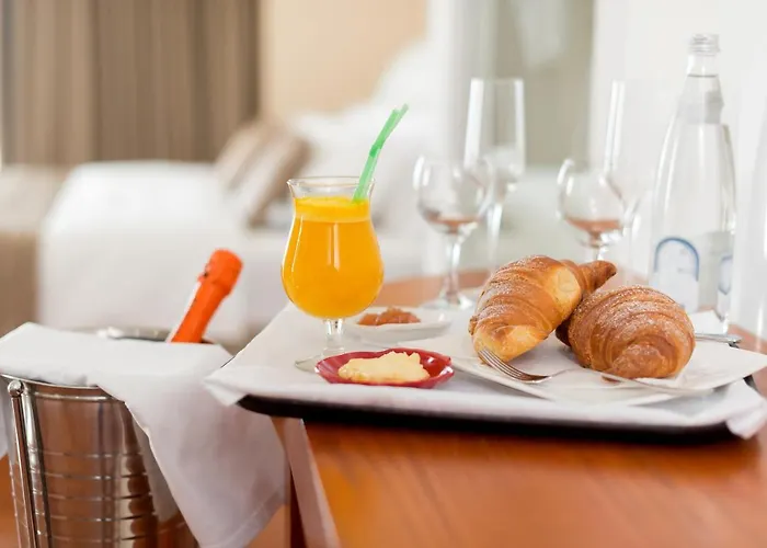 酒店 Deluxe & Executive By Rafaelo Shëngjin