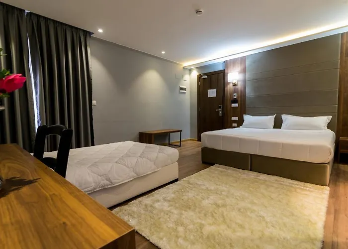 酒店 Deluxe & Executive By Rafaelo 5*